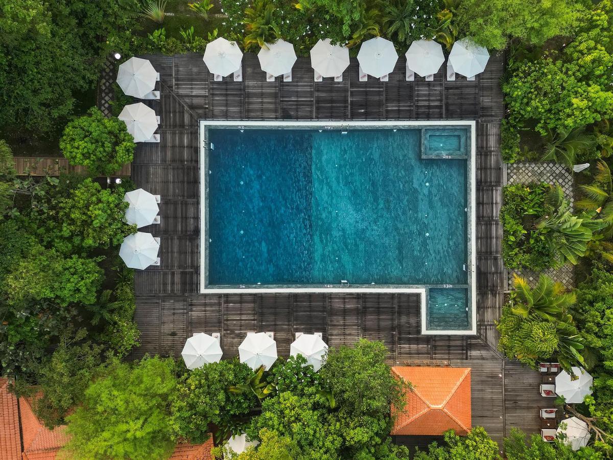 Farmhouse Resort & Spa Sameakki Mean Chey Exteriör bild