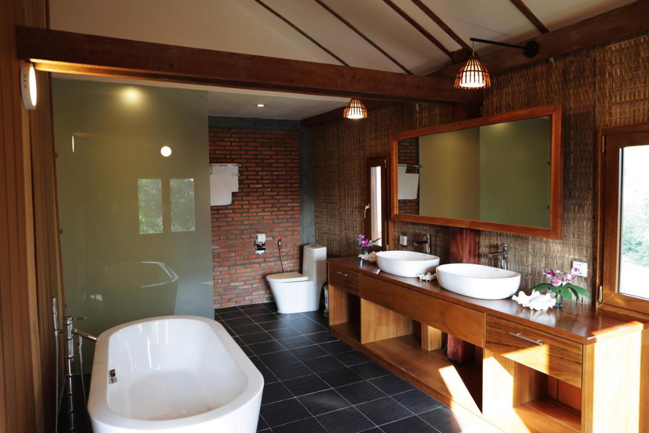Farmhouse Resort & Spa Sameakki Mean Chey Exteriör bild